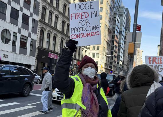 मस्कले बर्खास्त गरेका फेडेरल इम्प्लाई आन्दोलनमा (भिडियो)